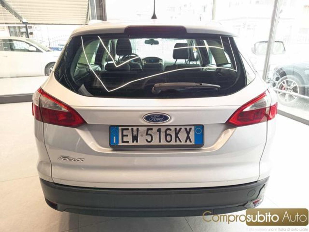 Ford Focus Station Wagon 1.6 TDCi 115 CV SW Plus (6)