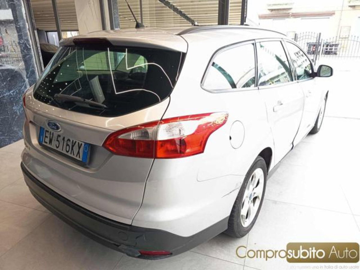Ford Focus Station Wagon 1.6 TDCi 115 CV SW Plus (7)