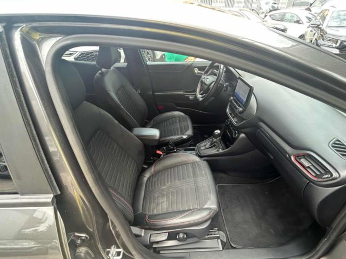 Ford Puma 1.0 EcoBoost Hybrid 125 CV S&S aut. ST-Line X (8)