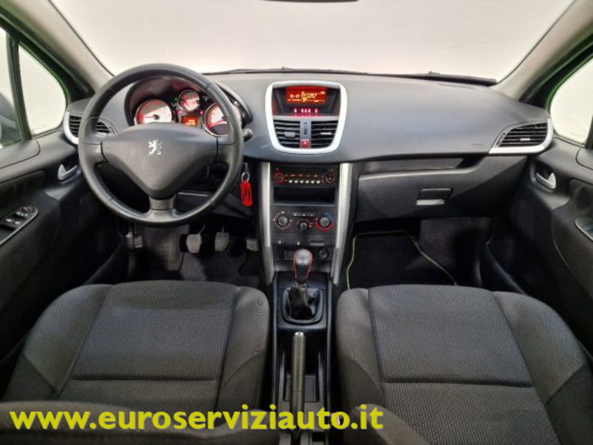 Peugeot 207 HDi 70CV 5p. Access (14)