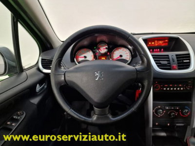 Peugeot 207 HDi 70CV 5p. Access (16)