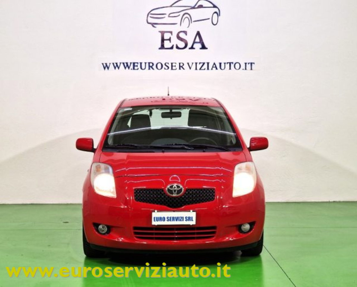 Toyota Yaris 1.3 5 porte Sol (7)
