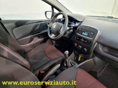 Renault Clio 1.2 75CV 5 porte Wave (12)