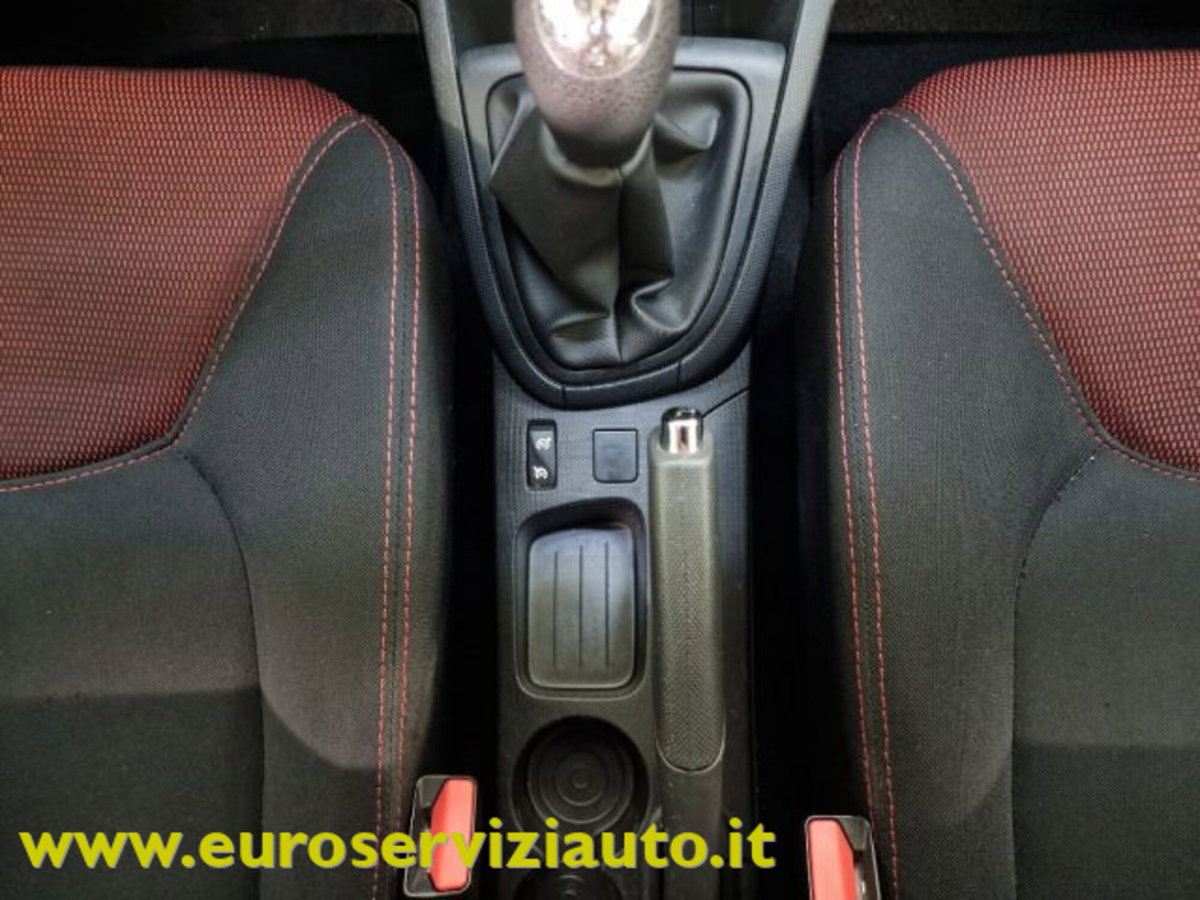 Renault Clio 1.2 75CV 5 porte Wave (20)