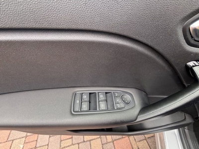 Renault Captur TCe 100 CV Zen (11)
