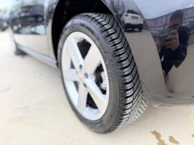 Volkswagen Polo Cross 1.6 TDI 90CV DPF (11)
