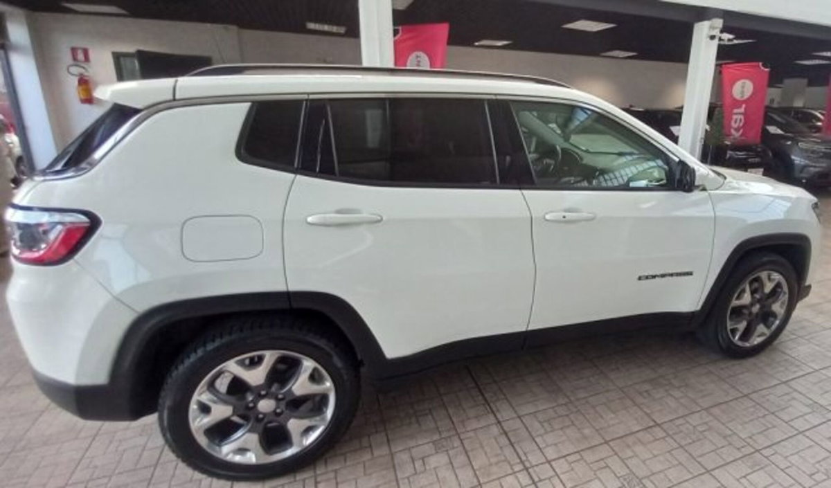Jeep Compass 1.6 Multijet II 2WD Limited (4)
