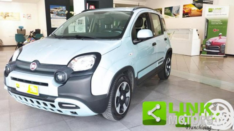 Fiat Panda Cross 1.0 firefly hybrid Cross s&s 70cv 5p.ti