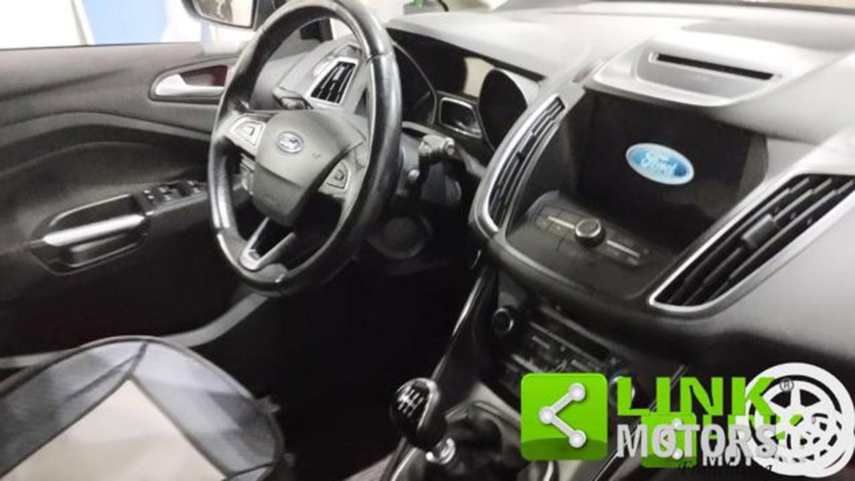 Ford C-Max 1.5 TDCi 120CV Powershift Start&Stop Titanium (19)