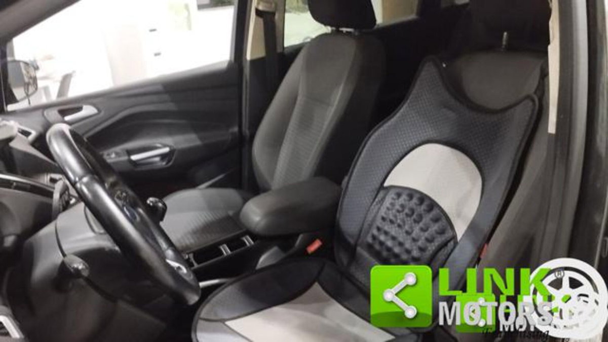 Ford C-Max 1.5 TDCi 120CV Powershift Start&Stop Titanium (9)