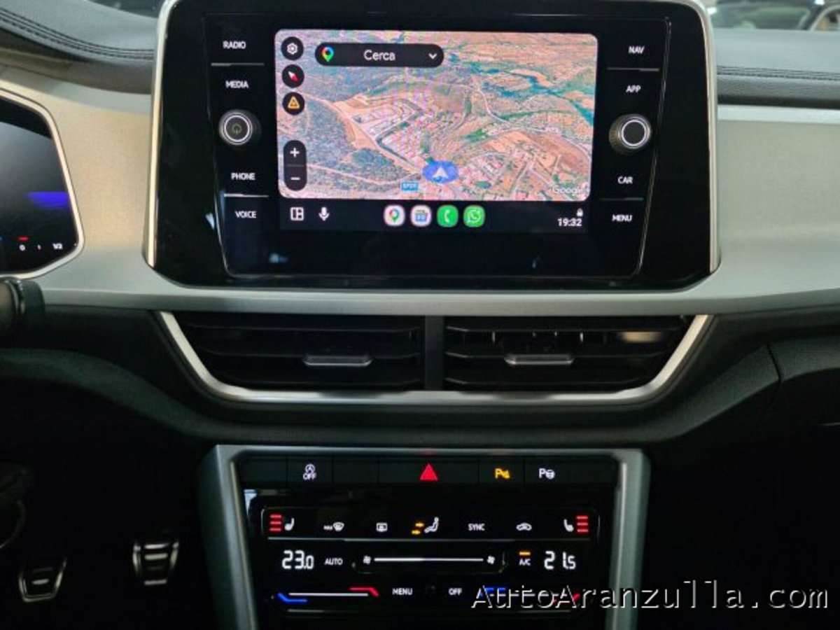 Volkswagen T-Roc 2.0 tdi Life 115cv (15)