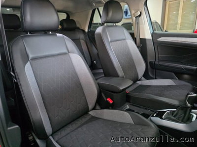 Volkswagen T-Roc 2.0 tdi Life 115cv (20)