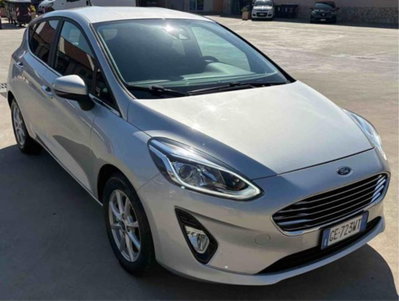 Ford Fiesta 1.1 75 CV 5 porte Titanium (7)