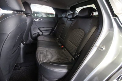 Kia XCeed 1.5 T-GDi 160 CV MHEV DCT Business (12)