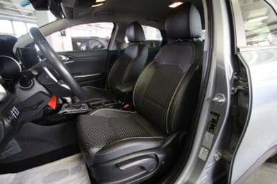 Kia XCeed 1.5 T-GDi 160 CV MHEV DCT Business (19)