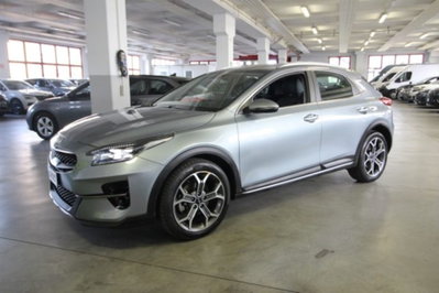 Kia XCeed 1.5 T-GDi 160 CV MHEV DCT Business (2)
