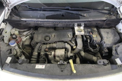 Peugeot Partner 1.6 HDi 92CV Outdoor (15)