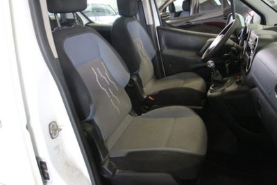 Peugeot Partner 1.6 HDi 92CV Outdoor (19)