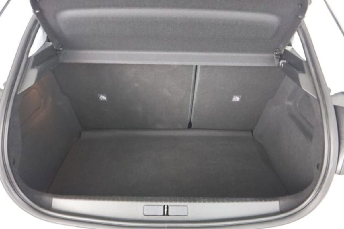 Opel Corsa 1.2 100 CV Edition (6)