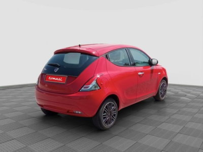 Lancia Ypsilon 1.2 69 CV 5 porte Silver (5)