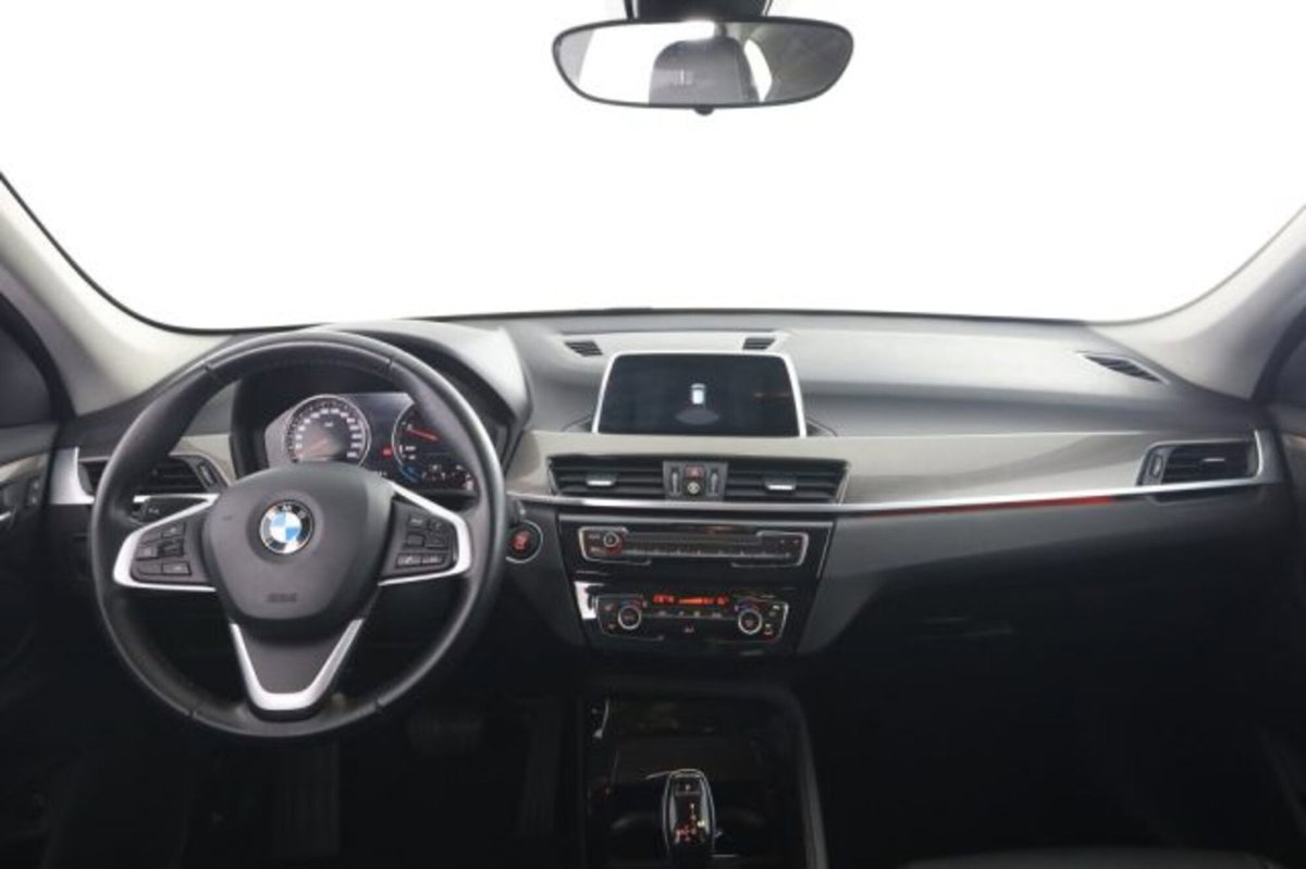 BMW X1 xDrive18d xLine Plus (4)