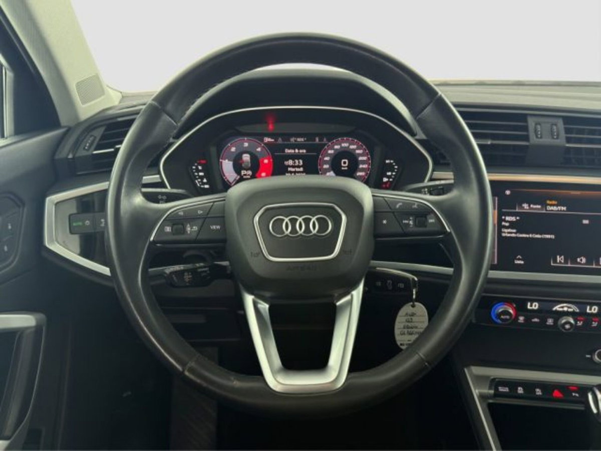 Audi Q3 Sportback 35 TDI quattro S tronic Business Plus (13)