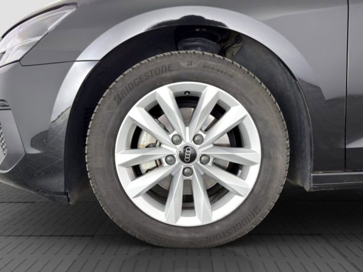 Audi A3 Sportback 30 TDI S tronic Business (16)
