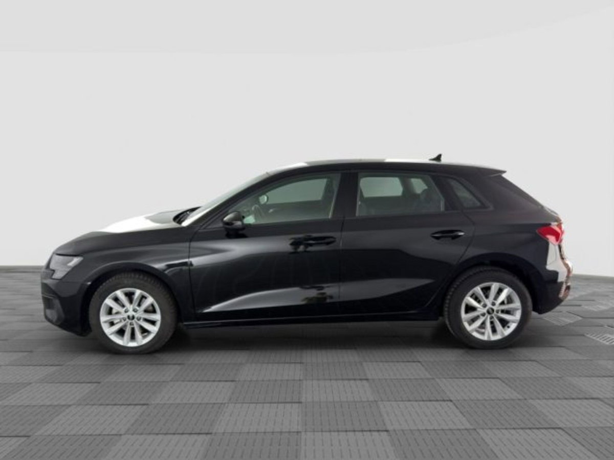 Audi A3 Sportback 30 TDI S tronic Business (2)