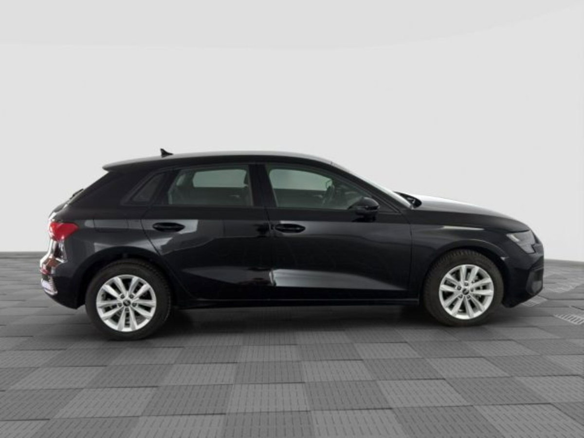Audi A3 Sportback 30 TDI S tronic Business (6)