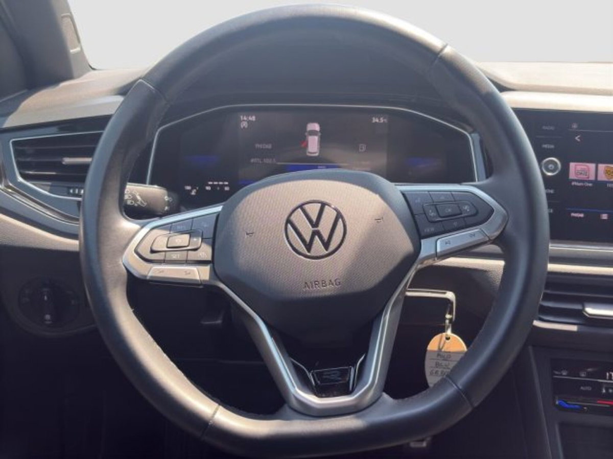 Volkswagen Polo 1.0 tsi R-Line 95cv (12)