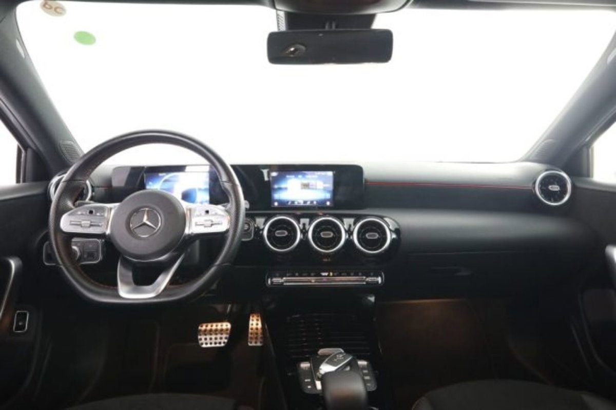 Mercedes-Benz Classe A 250 e Automatic EQ-Power Premium (4)