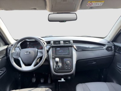 Mahindra KUV100 1.2 K8 (12)