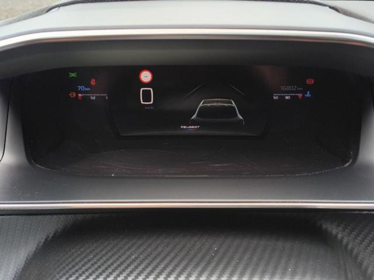 Peugeot 208 PureTech 100 Stop&Start 5 porte GT (9)