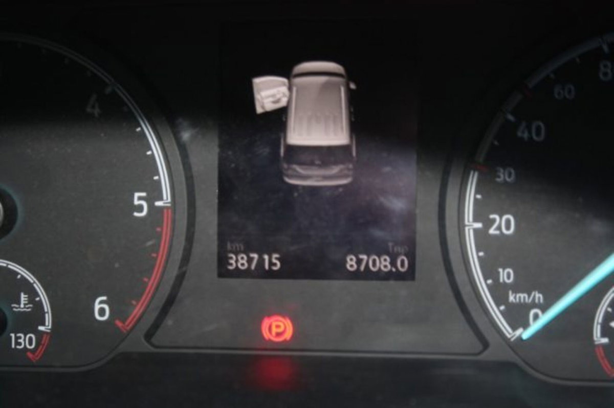 Ford Tourneo Connect 2.0 EcoBlue 122 CV Active (10)