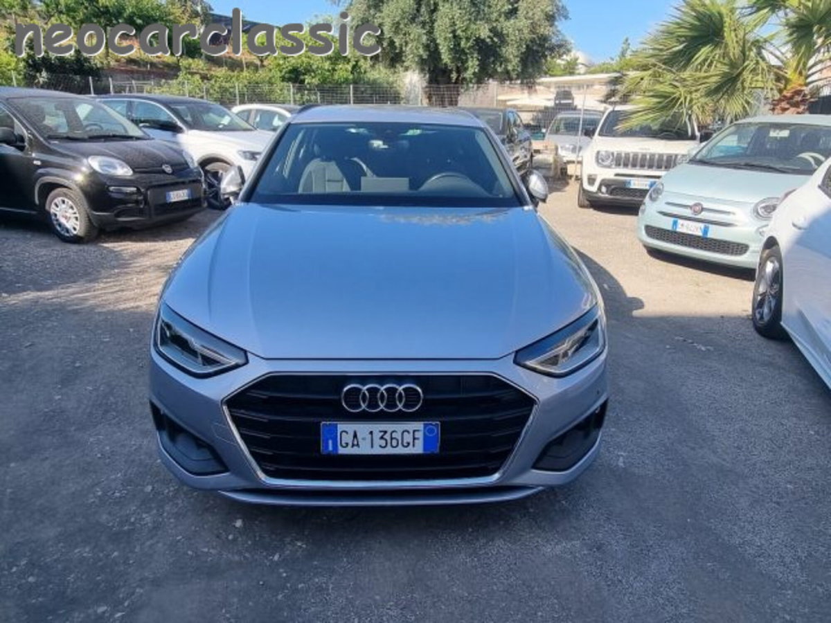 Audi A4 Avant 30 TDI/136 CV S tronic Business Advanced