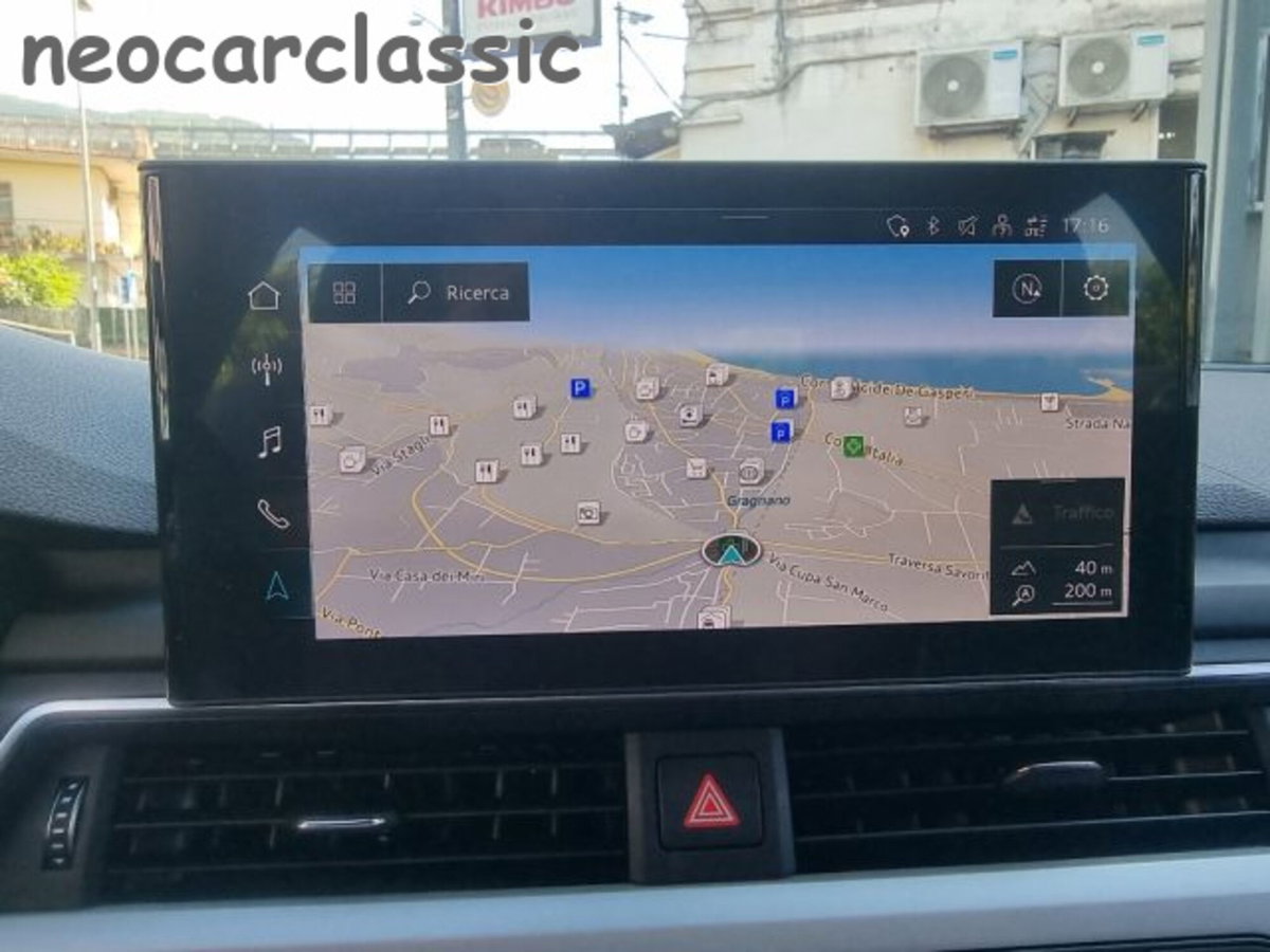 Audi A4 Avant 30 TDI/136 CV S tronic Business Advanced (10)
