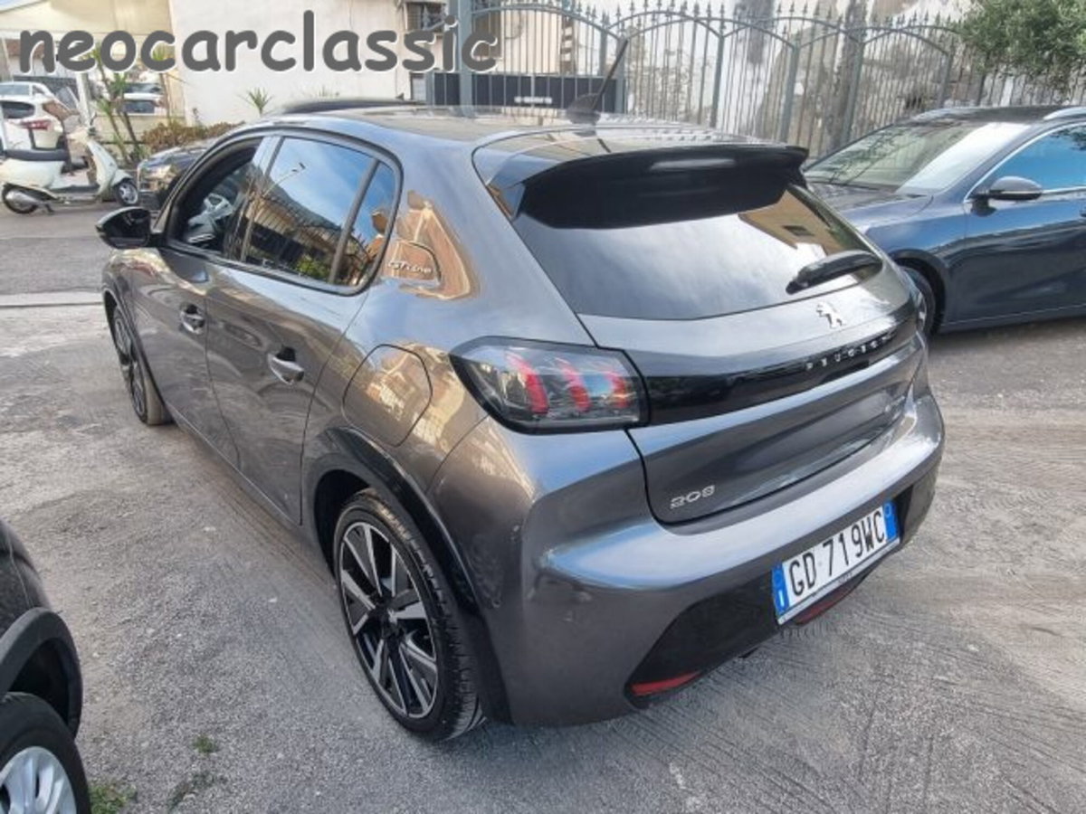 Peugeot 208 PureTech 100 Stop&Start 5 porte GT Line (4)