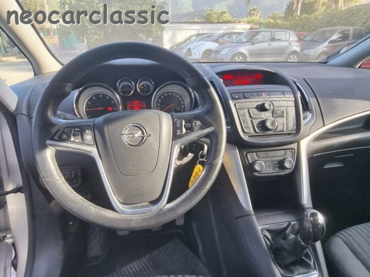 Opel Zafira Tourer 1.6 Turbo EcoM 150CV Cosmo (9)