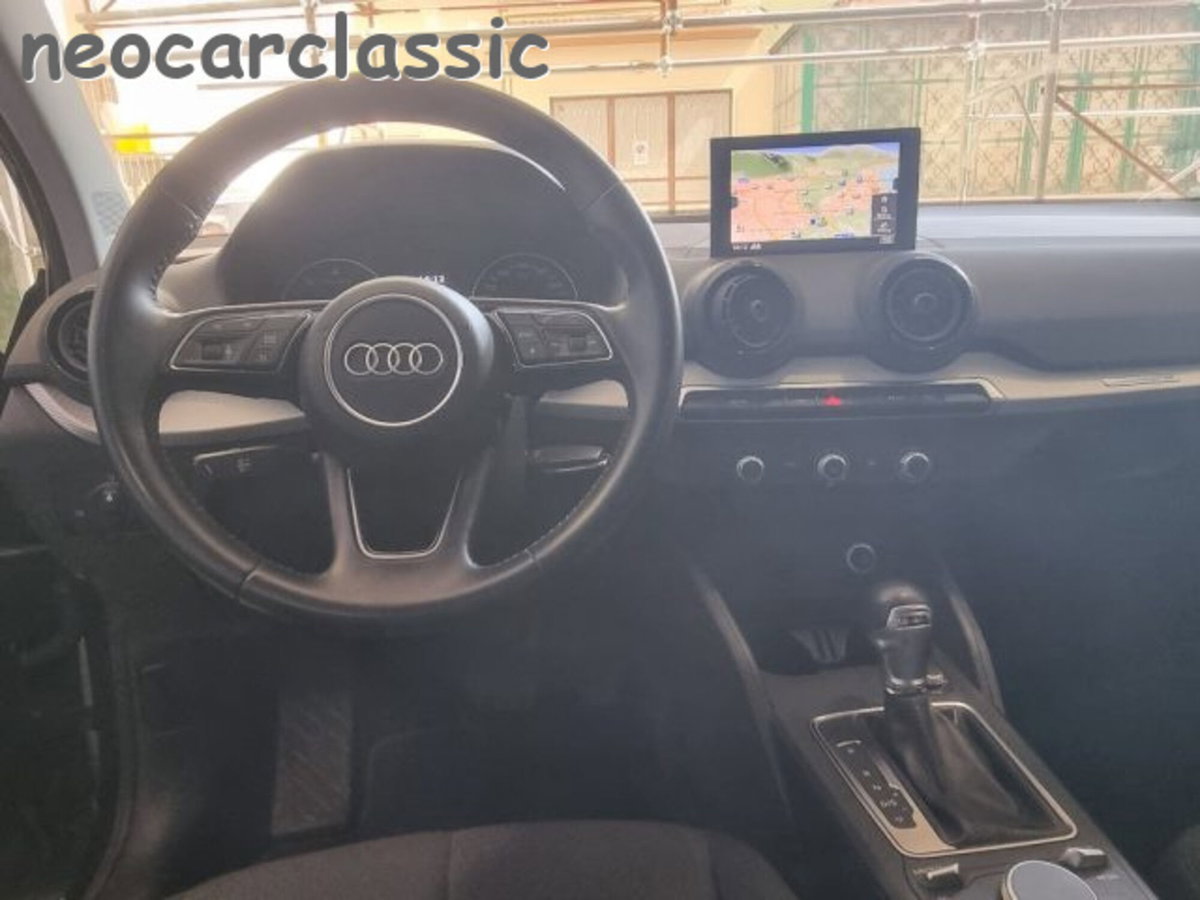 Audi Q2 Q2 2.0 TDI quattro S tronic Business (14)