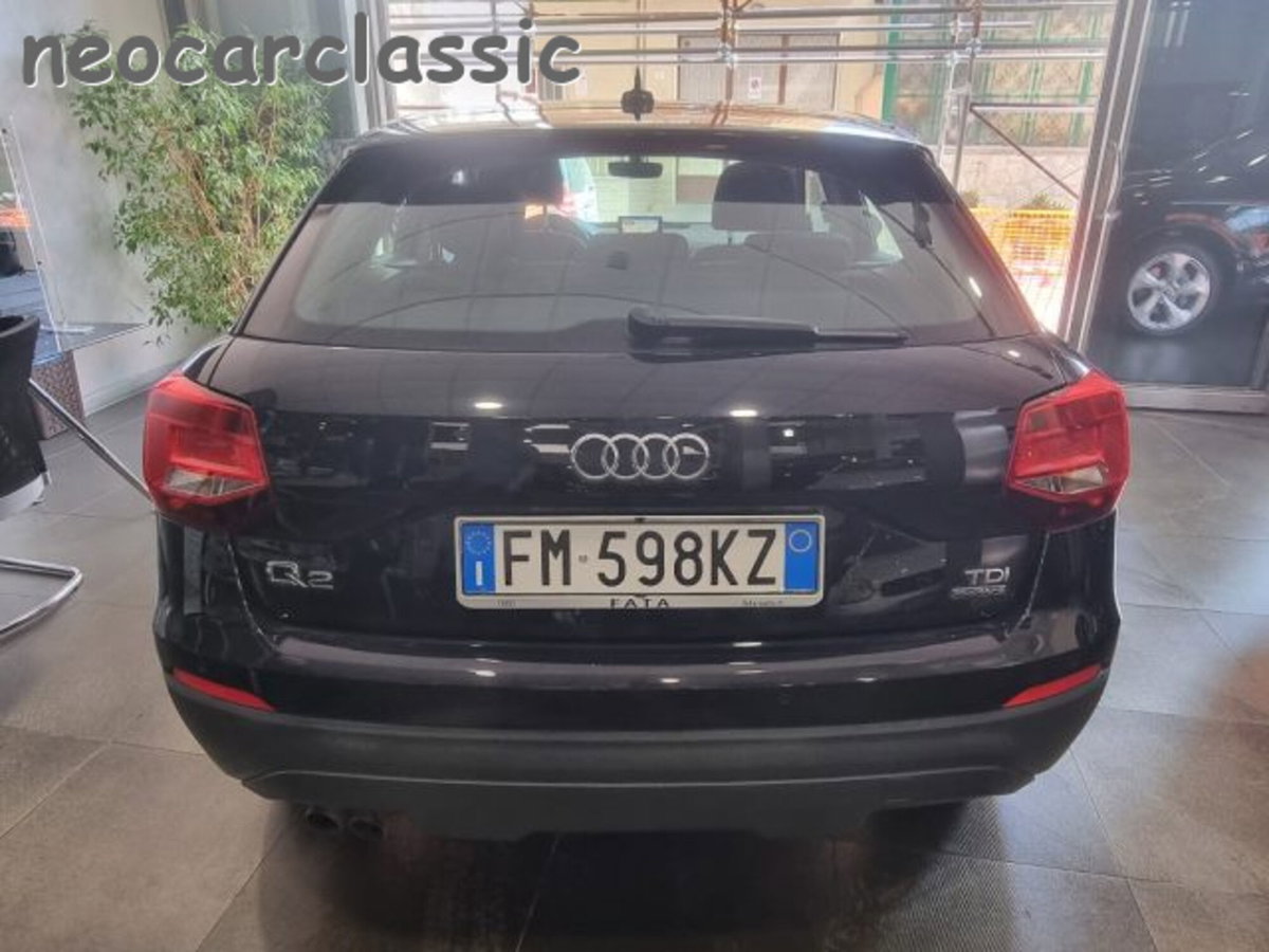 Audi Q2 Q2 2.0 TDI quattro S tronic Business (4)