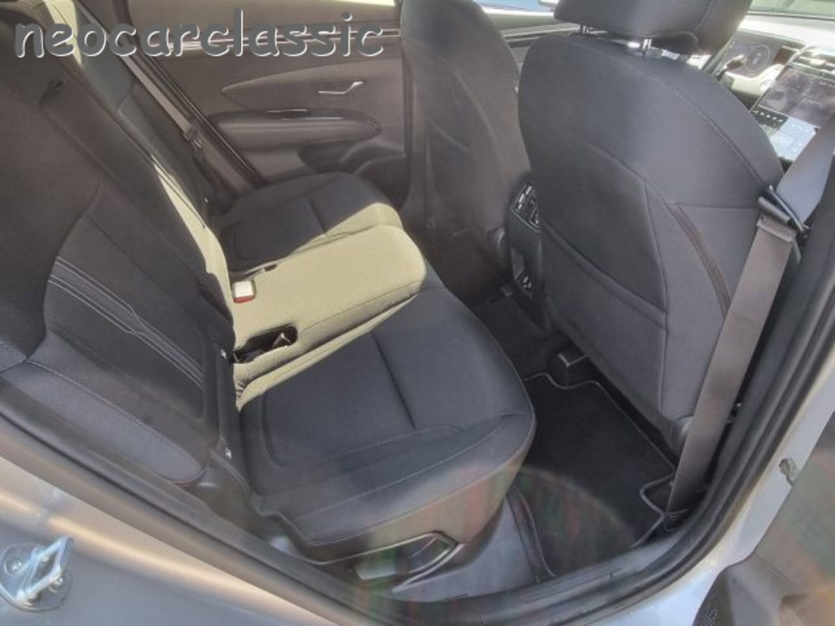 Hyundai Tucson 1.6 crdi 48V Xline 2wd dct (15)