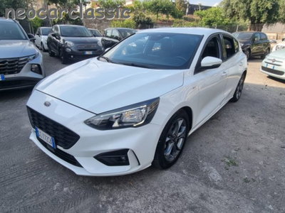 Ford Focus 1.0 EcoBoost Hybrid 125 CV Power. 5p. ST-Line Design (2)