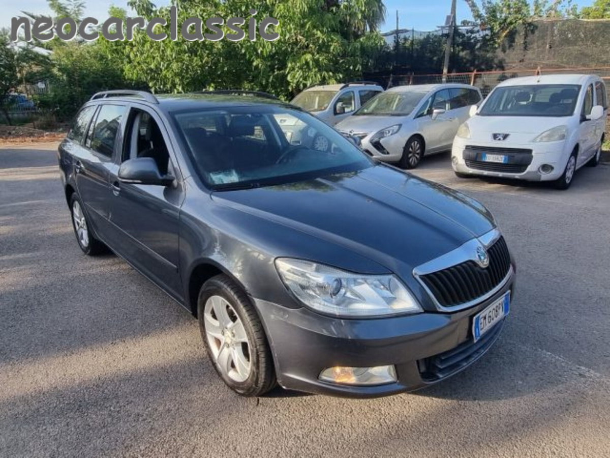 Skoda Octavia Station Wagon 1.6 TDI CR F.AP. 4x4 Wagon Ambition (2)
