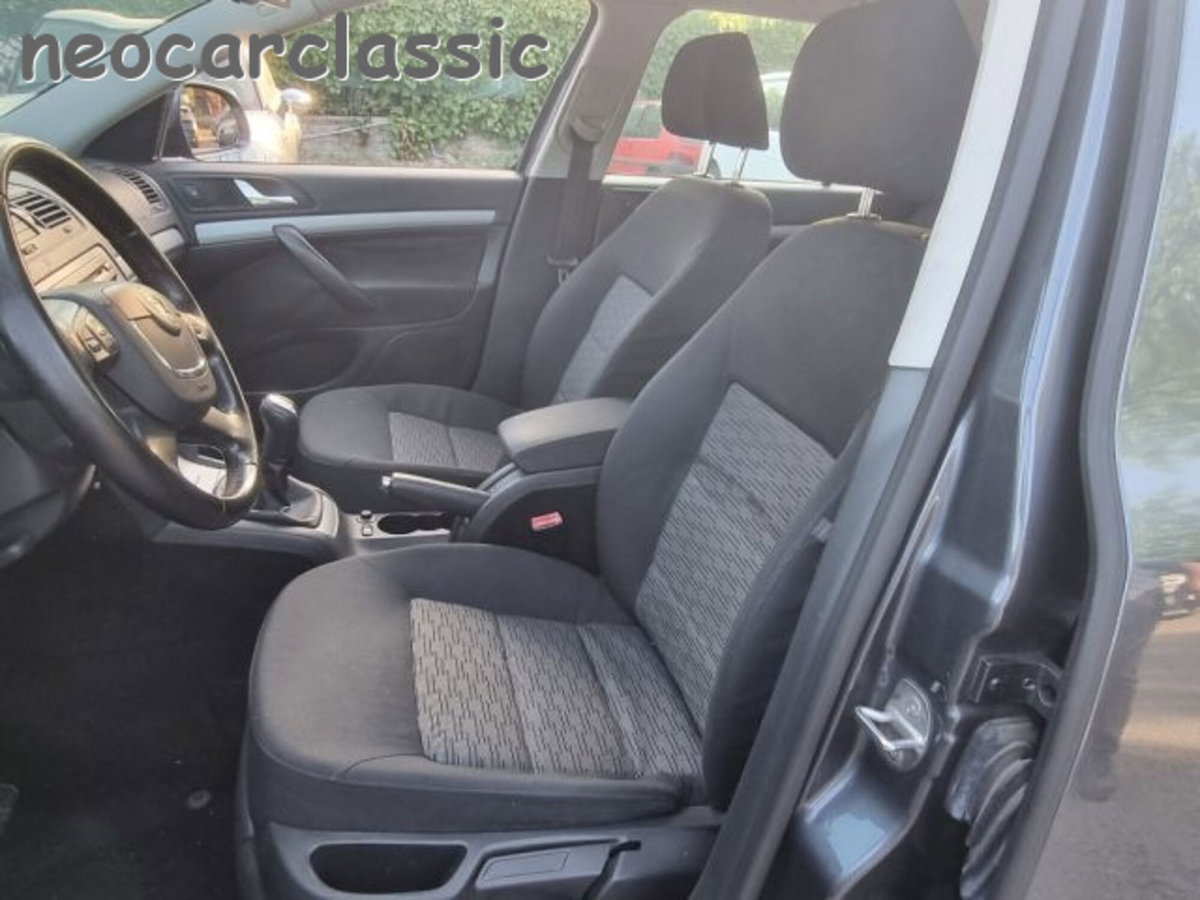 Skoda Octavia Station Wagon 1.6 TDI CR F.AP. 4x4 Wagon Ambition (8)
