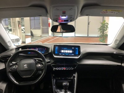 Peugeot 2008 PureTech 130 S&S Allure (12)