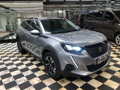 Peugeot 2008 PureTech 130 S&S Allure (2)