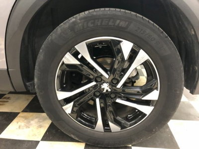 Peugeot 2008 PureTech 130 S&S Allure (9)
