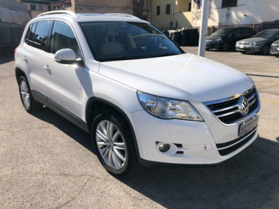 Volkswagen Tiguan 2.0 TDI DPF 4MOTION DSG Sport & Style (2)