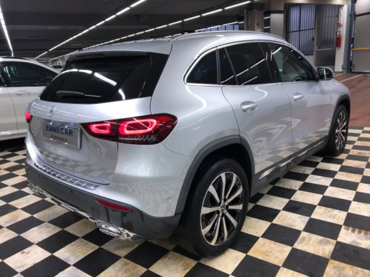 Mercedes-Benz GLA SUV 200 d Automatic Sport Plus (5)