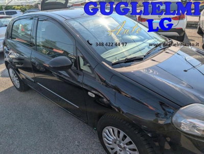 Fiat Punto 1.3 MJT II 75 CV 5 porte Lounge (8)